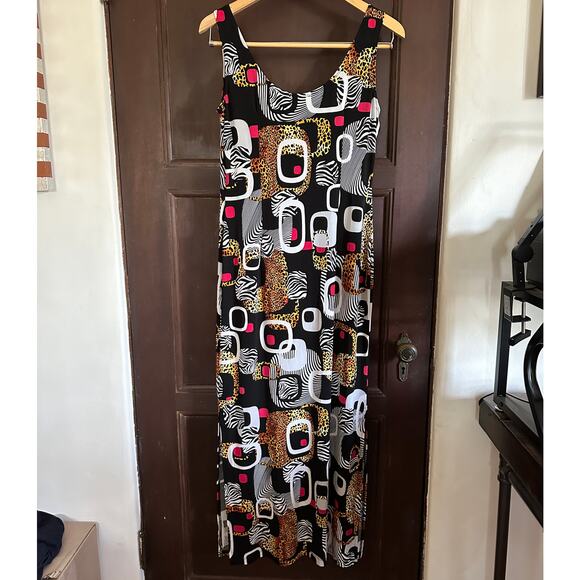 Joseph Ribkoff Black and White Geometric Maxi Dress - Picture 2 of 5